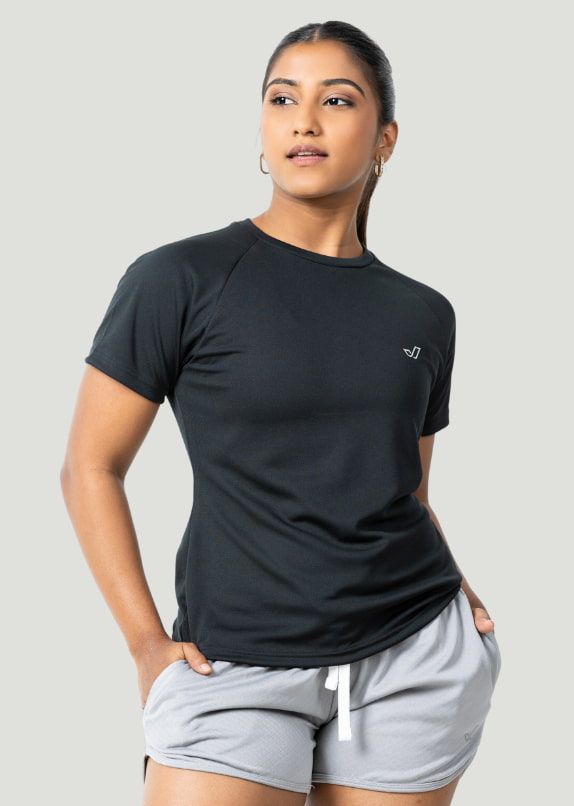 VYAYA Ultralight Tee - Womens Activewear Sports Tshirt - black